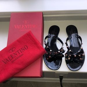 •SOLD• Rockstud PVC Jelly Thong Sandals